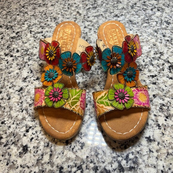 L'Artiste Shoes - L’Artiste Spring Step Floral Leather Sandals Sz38 Boho Colored Slides